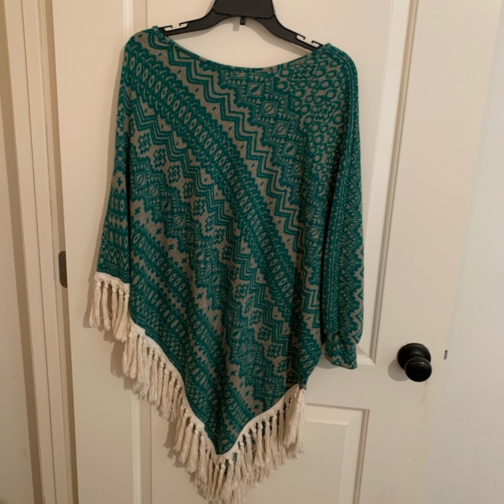 Green and cream poncho